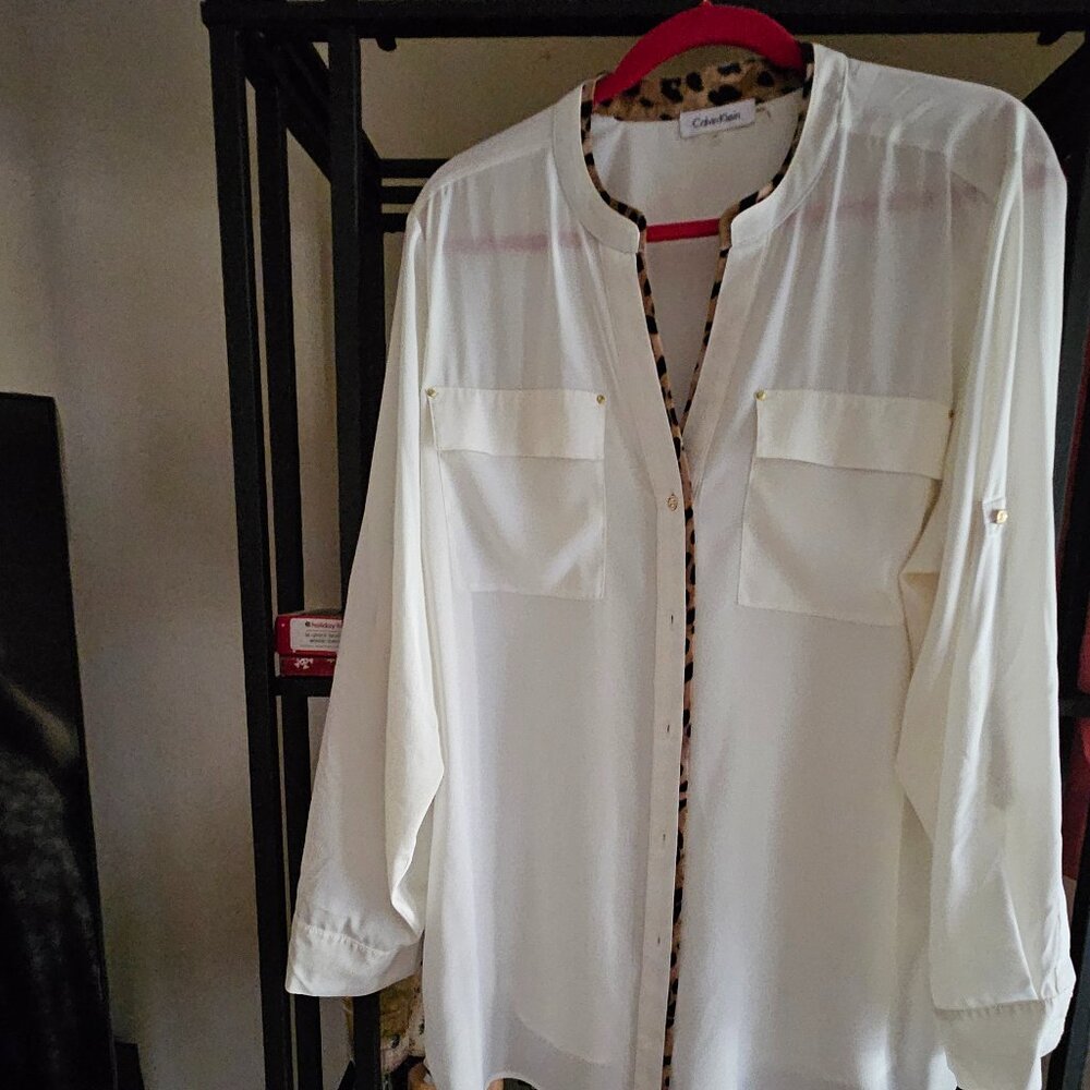 CALVIN KLEIN CREAM BUTTON DOWN BlOUSE/SHIRT 1X